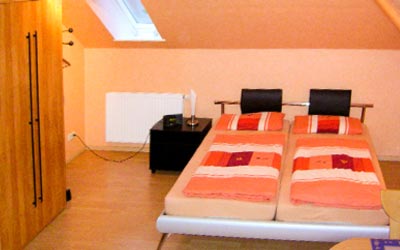 Großes Zimmer (Ansicht1)
